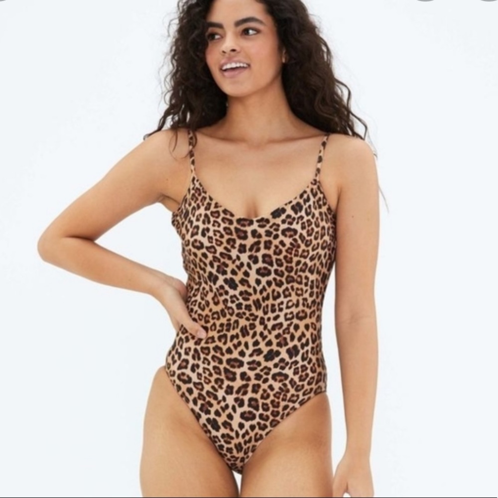 ✨NWOT Summersalt Voyager Leopard Print One-Piece US 10